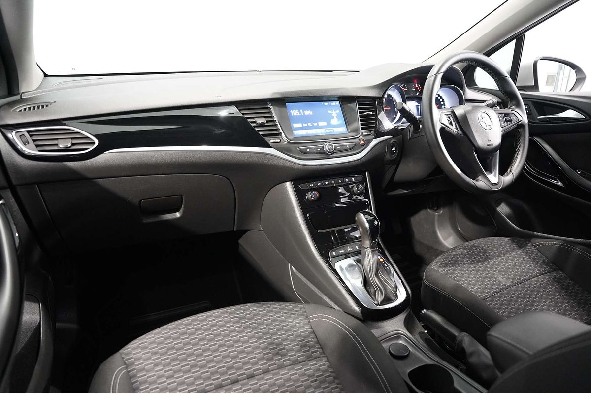 2017 Holden Astra RS BK