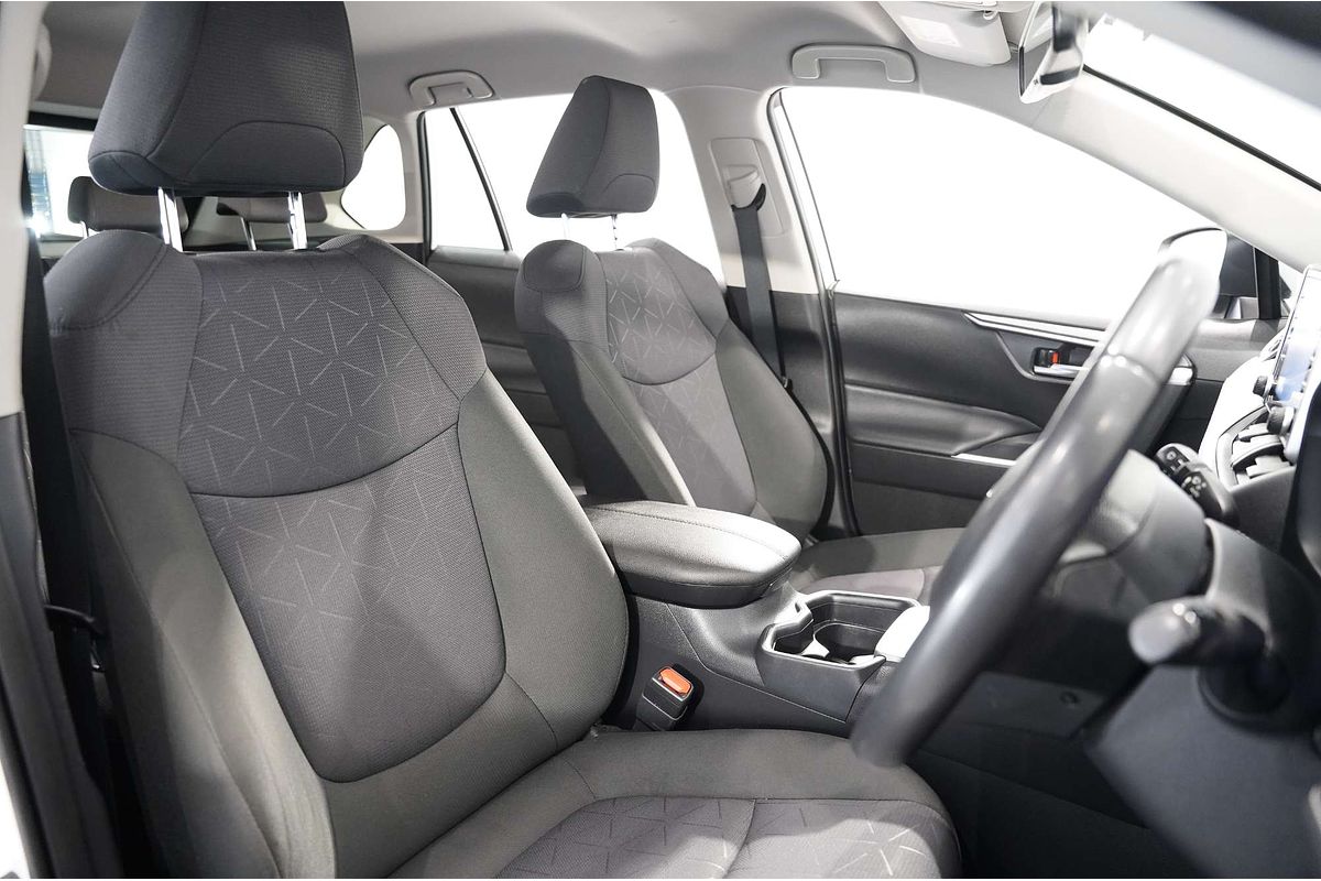 2020 Toyota RAV4 GXL MXAA52R