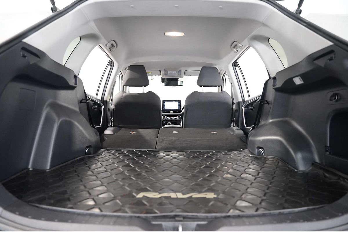 2020 Toyota RAV4 GXL MXAA52R