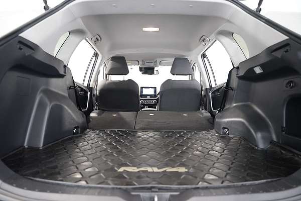 2020 Toyota RAV4 GXL MXAA52R