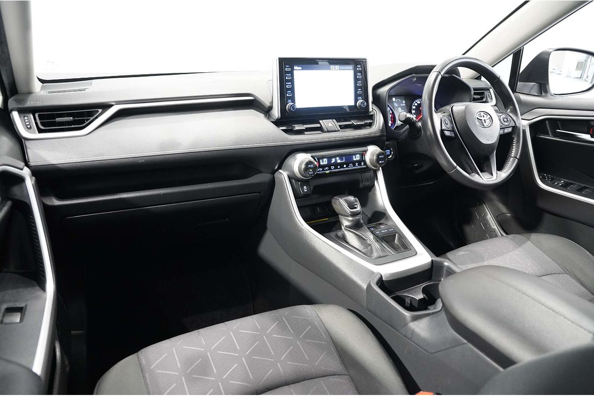 2020 Toyota RAV4 GXL MXAA52R