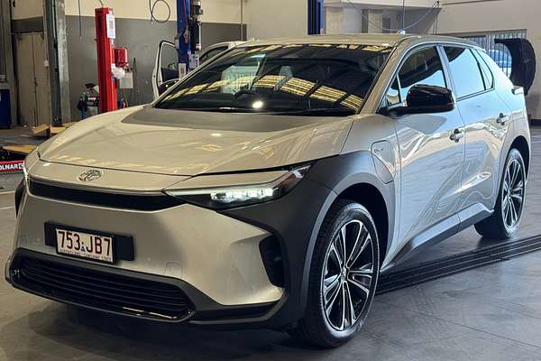 2023 Toyota bZ4X XEAM10R