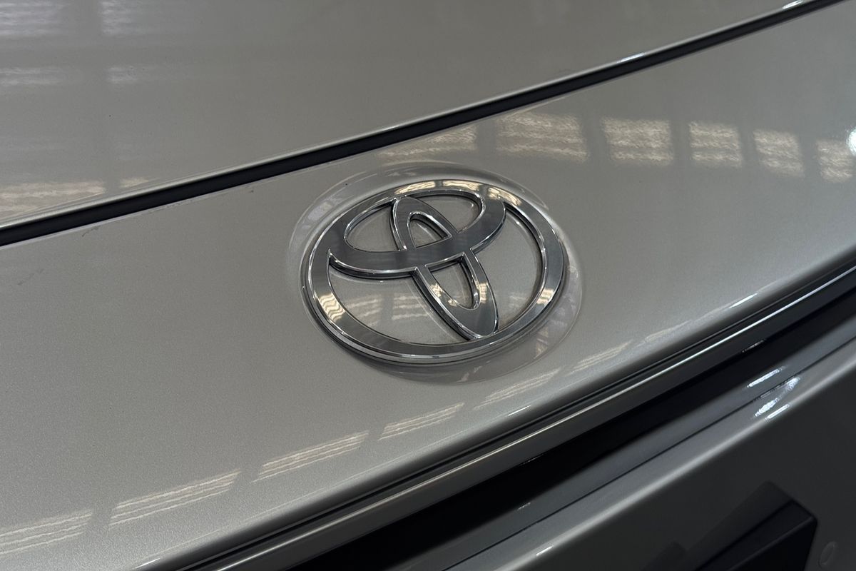 2023 Toyota bZ4X XEAM10R
