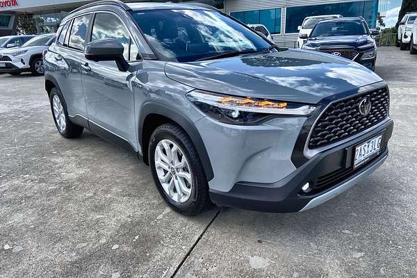 2024 Toyota Corolla Cross GXL MXGH10R