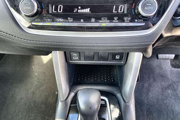 2024 Toyota Corolla Cross GXL MXGH10R