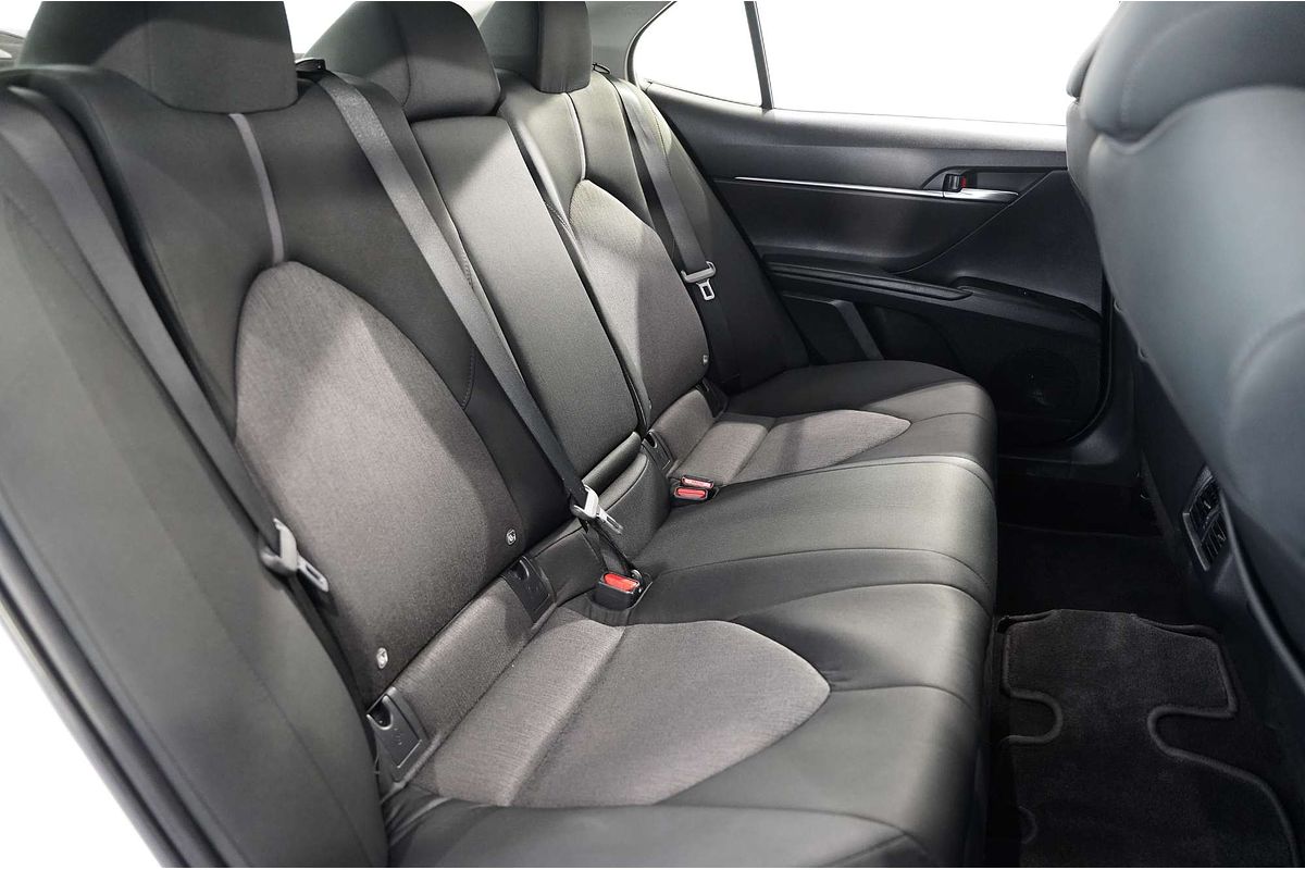 2021 Toyota Camry Ascent AXVH70R