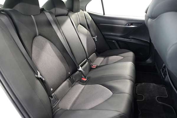 2021 Toyota Camry Ascent AXVH70R