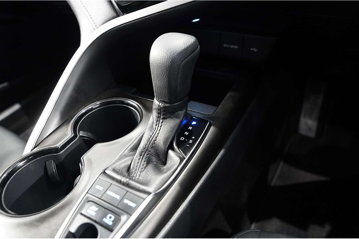 2021 Toyota Camry Ascent AXVH70R