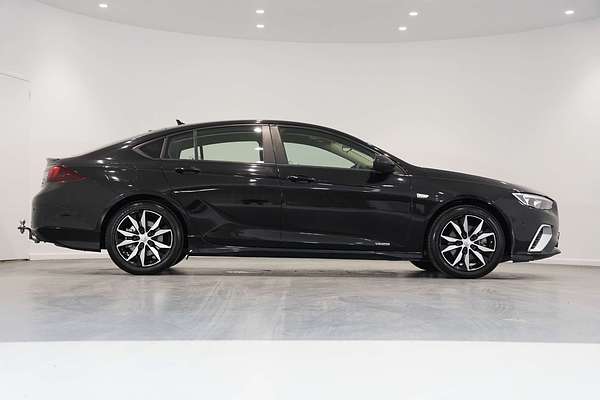 2018 Holden Commodore RS ZB