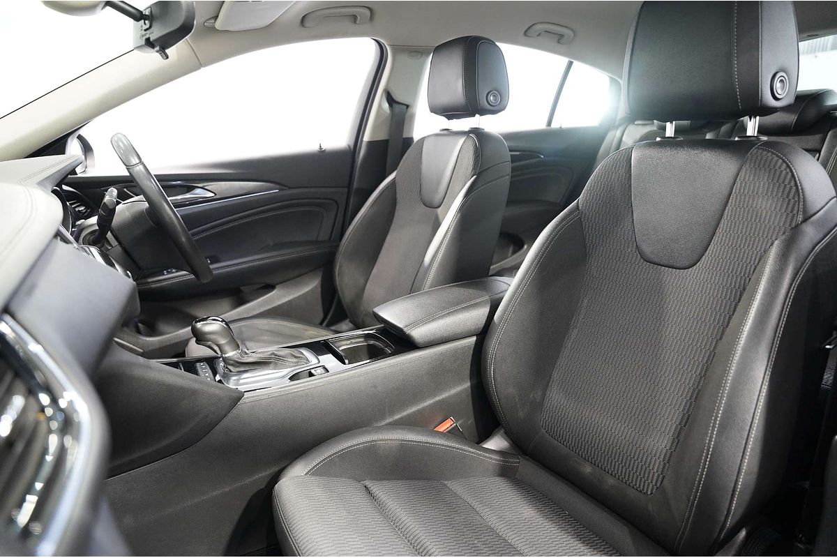 2018 Holden Commodore RS ZB