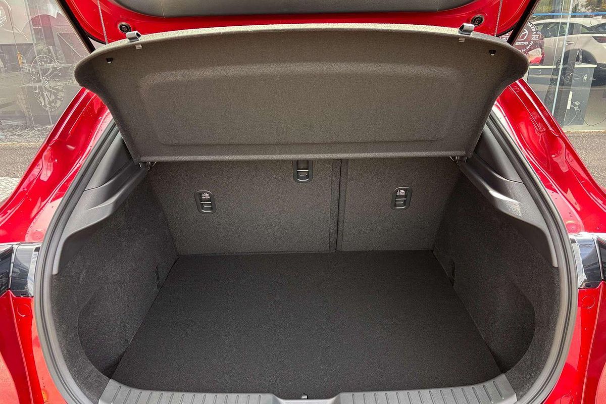 2025 Mazda CX-30 G20 Evolve DM Series