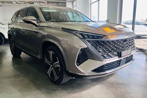 2025 MG QS Essence IS31