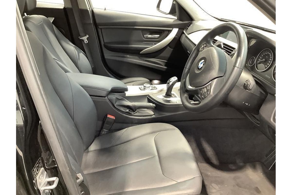 2014 BMW 3 Series 320i F30