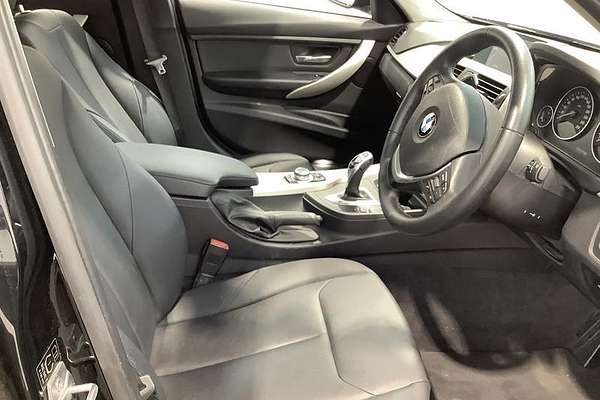 2014 BMW 3 Series 320i F30