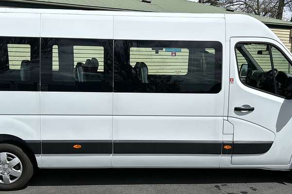 2018 Renault Master X62 LWB Mid Roof