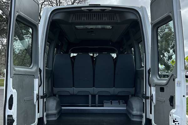 2018 Renault Master X62 LWB Mid Roof