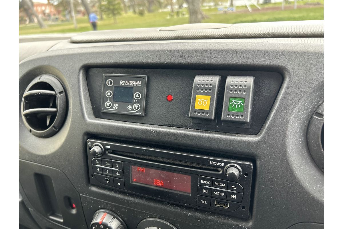 2018 Renault Master X62 LWB Mid Roof
