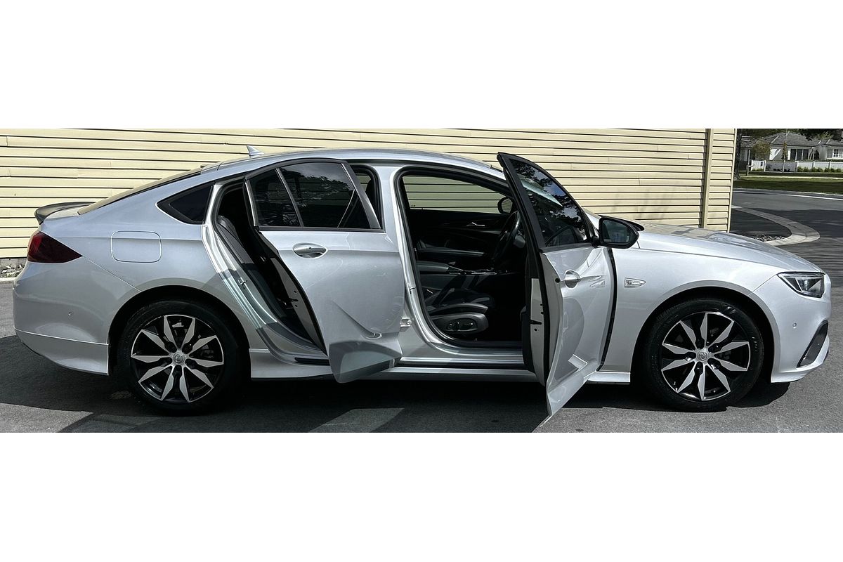 2018 Holden Commodore RS ZB