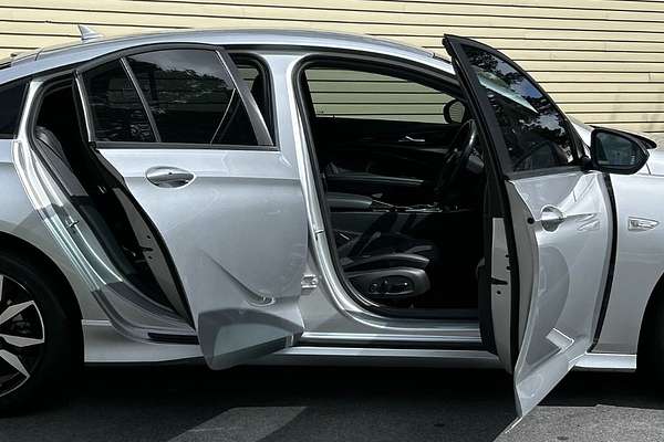 2018 Holden Commodore RS ZB