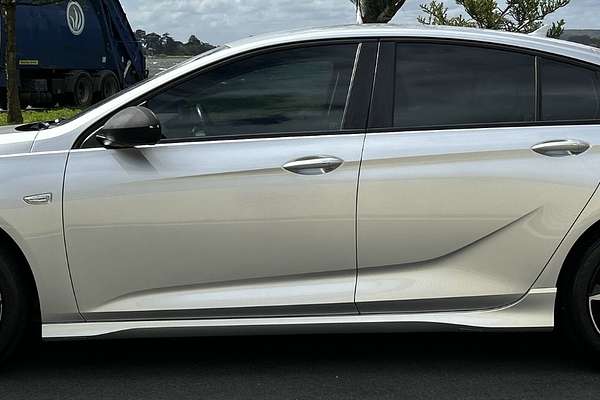 2018 Holden Commodore RS ZB