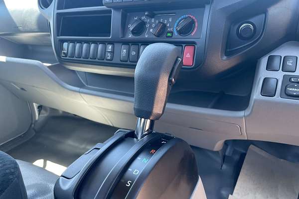 2025 Hino 300 Series