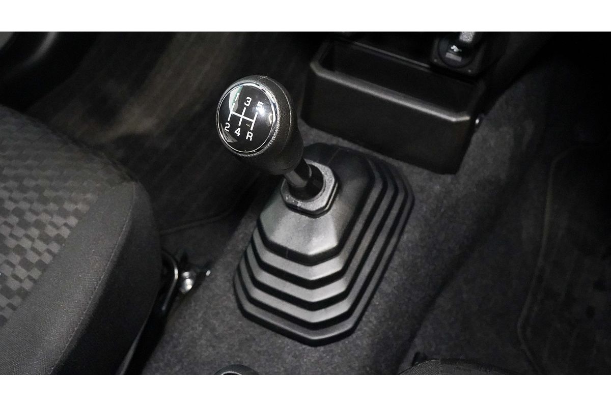 2024 Suzuki Jimny GLX GJ