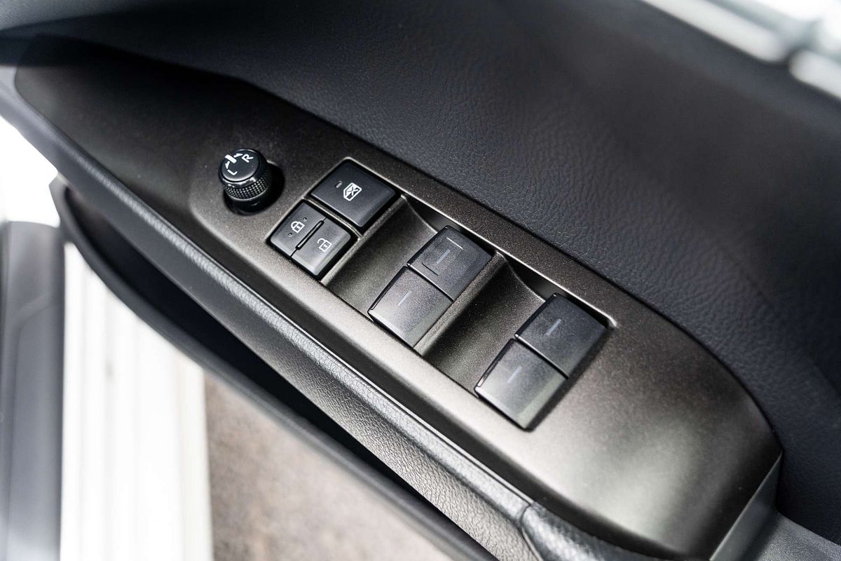 2022 Toyota Camry Ascent AXVH70R