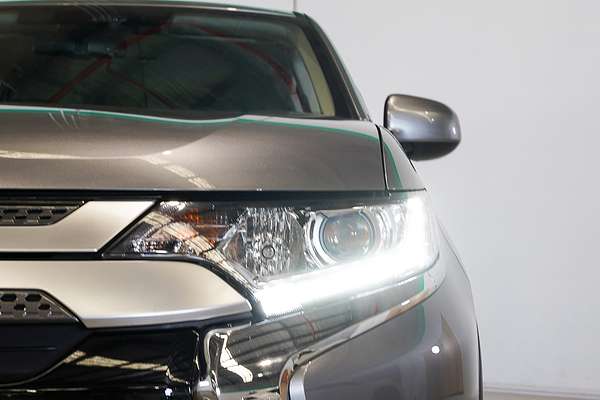 2021 Mitsubishi Outlander ES ZL