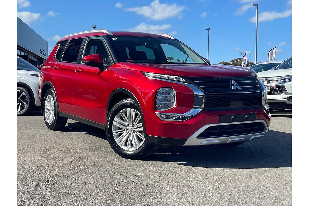 2022 Mitsubishi Outlander LS ZM