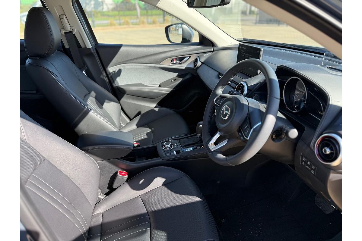 2024 Mazda CX-3 G20 Akari DK