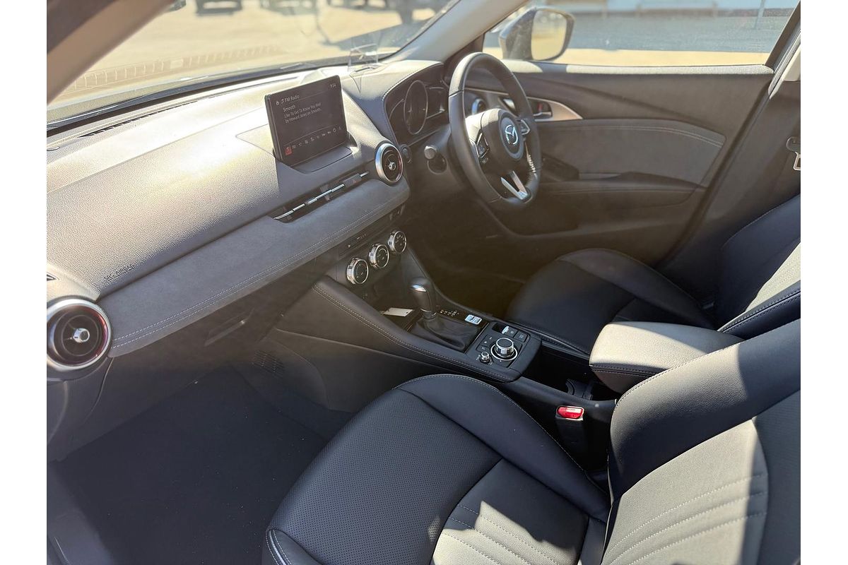 2024 Mazda CX-3 G20 Akari DK
