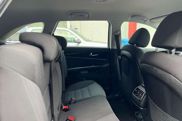 2018 Kia Sorento Si UM