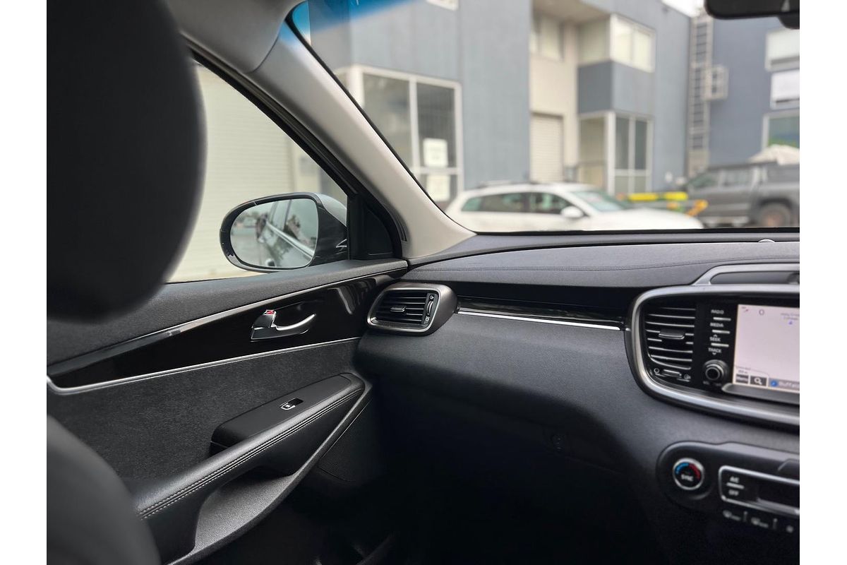 2018 Kia Sorento Si UM