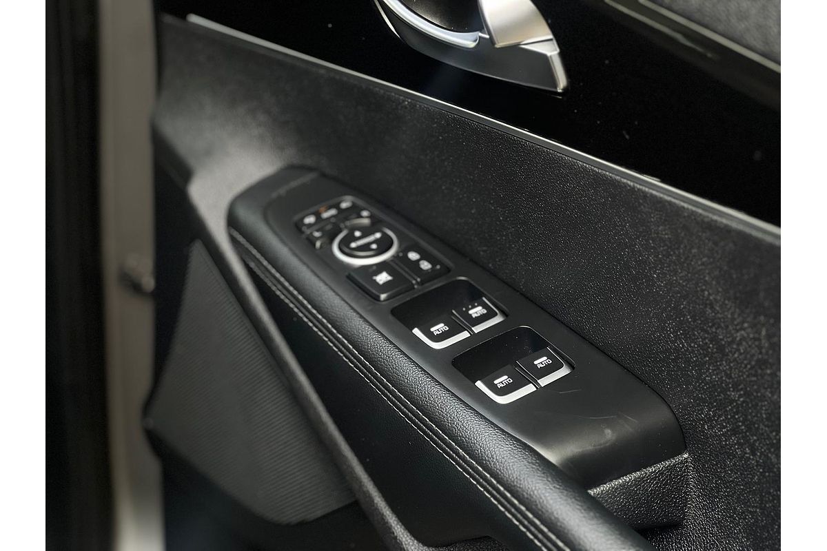 2018 Kia Sorento Si UM