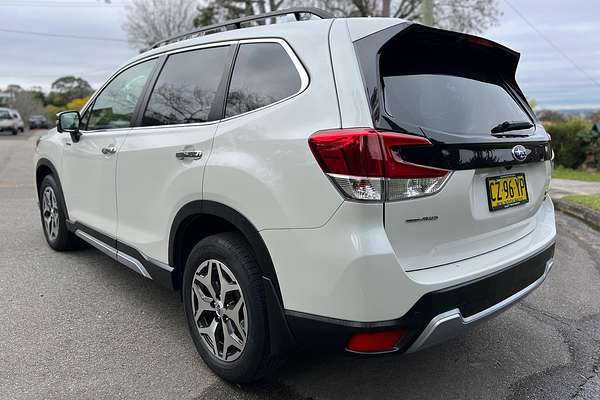 2021 Subaru Forester Hybrid L S5
