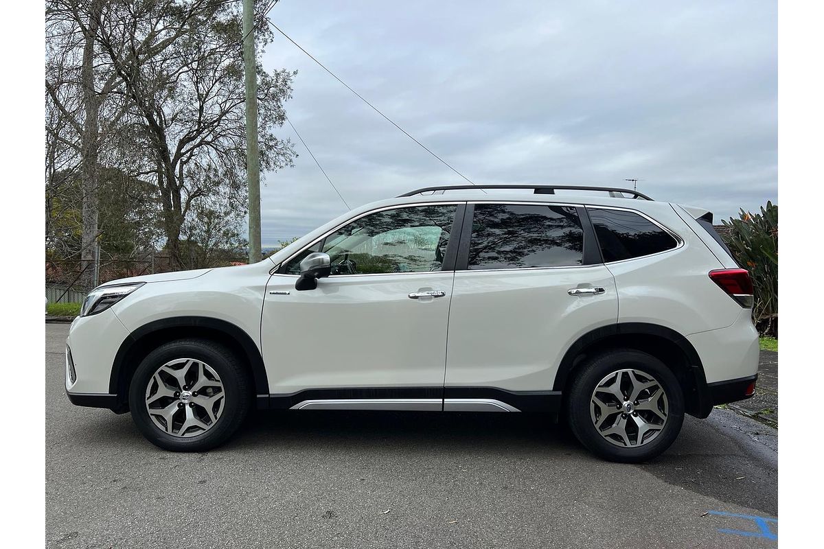 2021 Subaru Forester Hybrid L S5