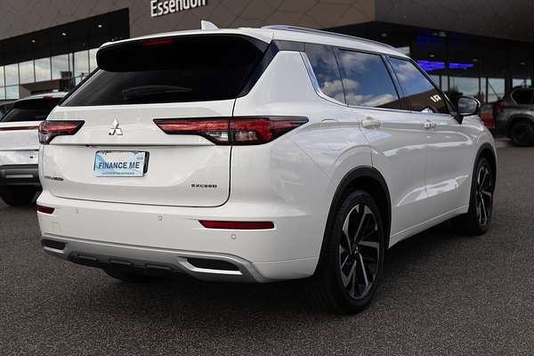 2022 Mitsubishi Outlander Exceed ZM