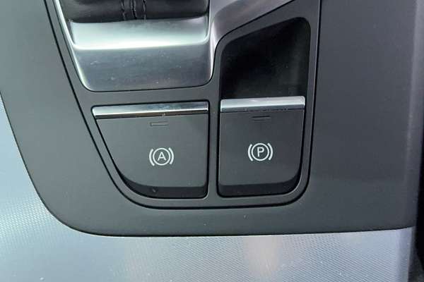 2021 Audi Q5 45 TFSI FY