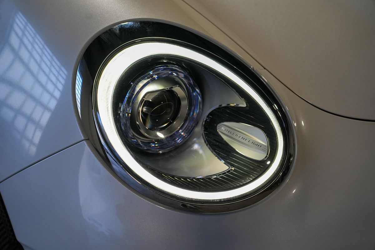 2023 GWM Ora GT ES11