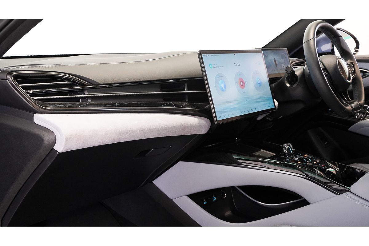 2024 BYD Seal Premium