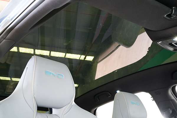 2024 BYD Seal Premium