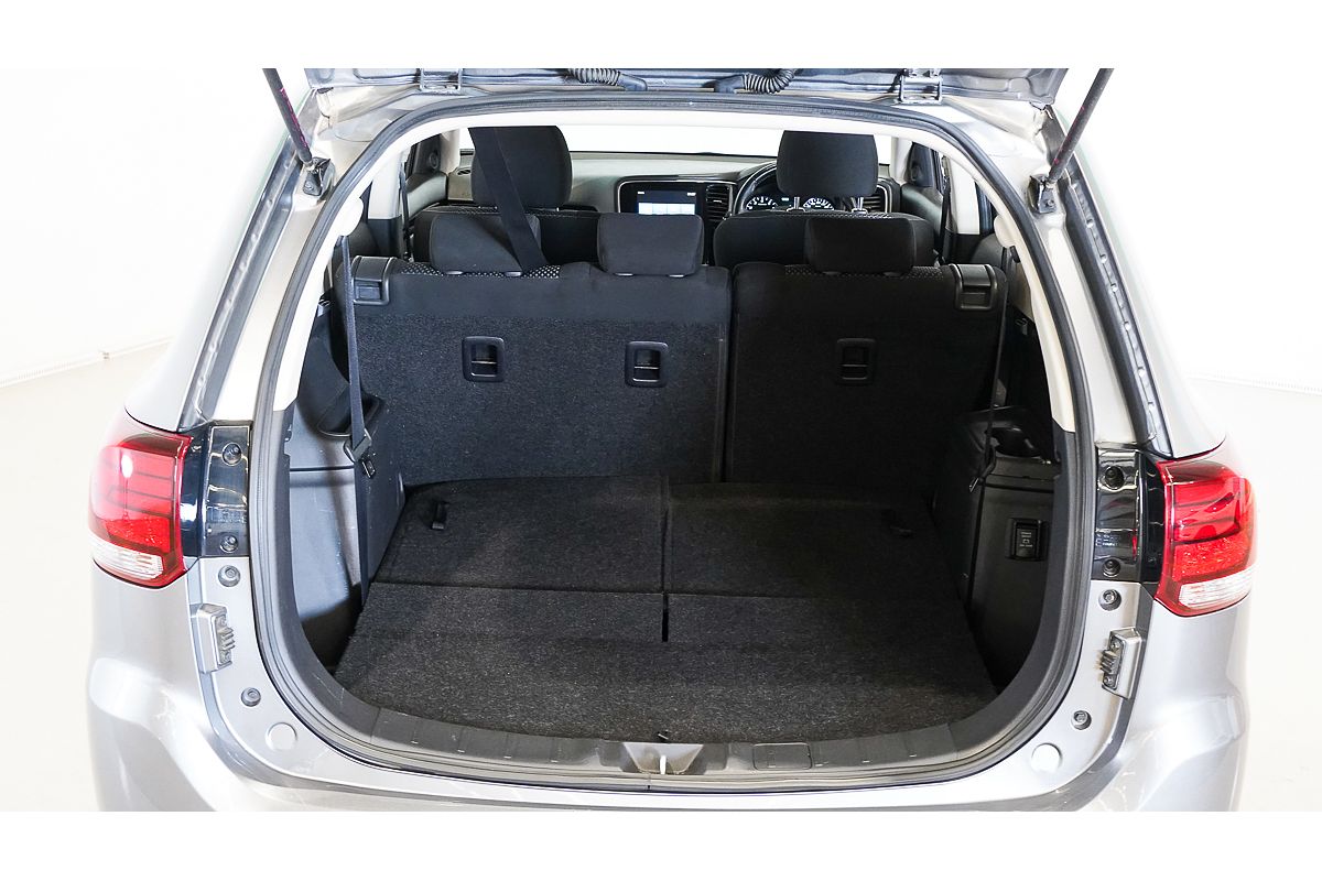 2021 Mitsubishi Outlander ES ZL