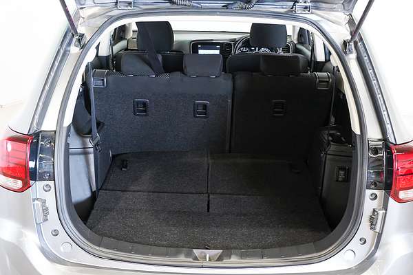 2021 Mitsubishi Outlander ES ZL