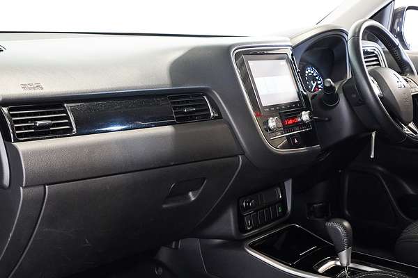 2021 Mitsubishi Outlander ES ZL
