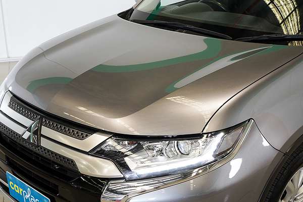 2021 Mitsubishi Outlander ES ZL