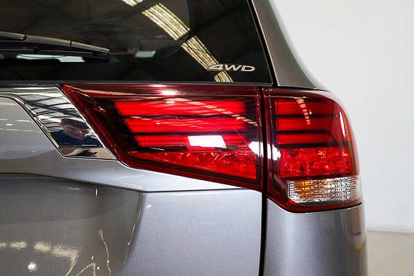 2021 Mitsubishi Outlander ES ZL