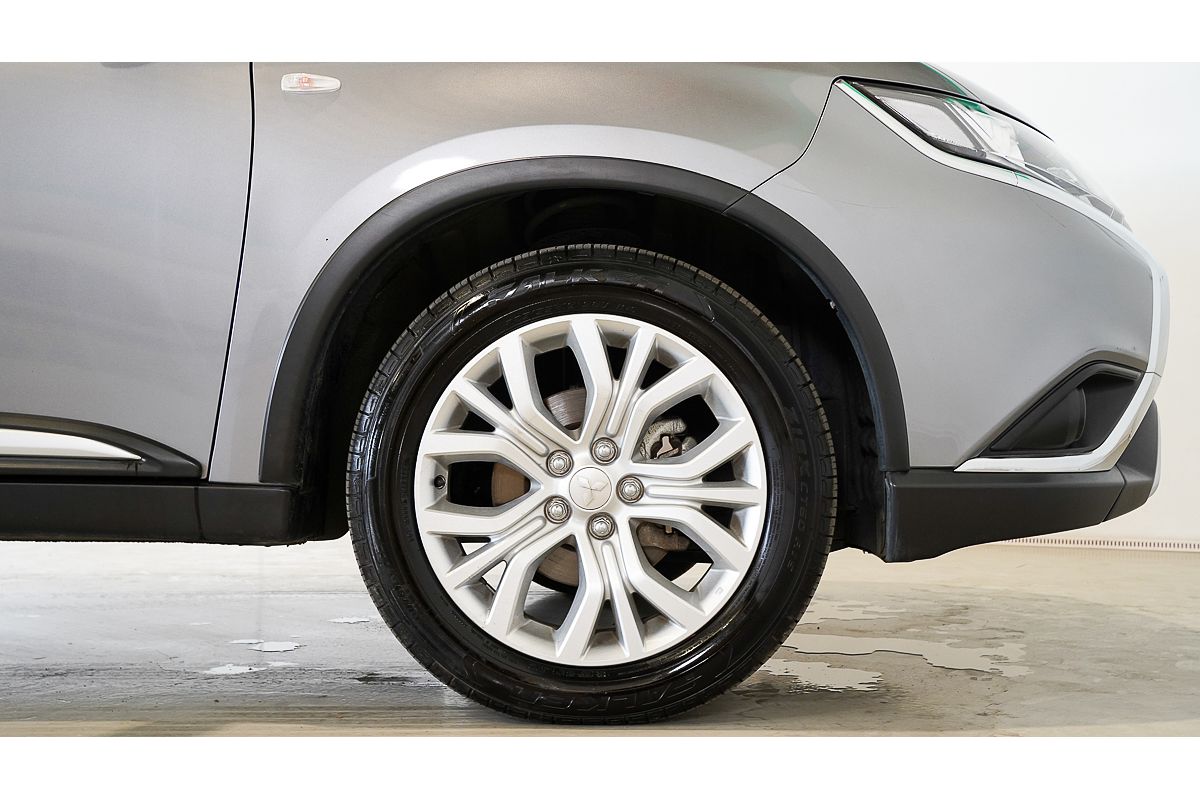 2021 Mitsubishi Outlander ES ZL