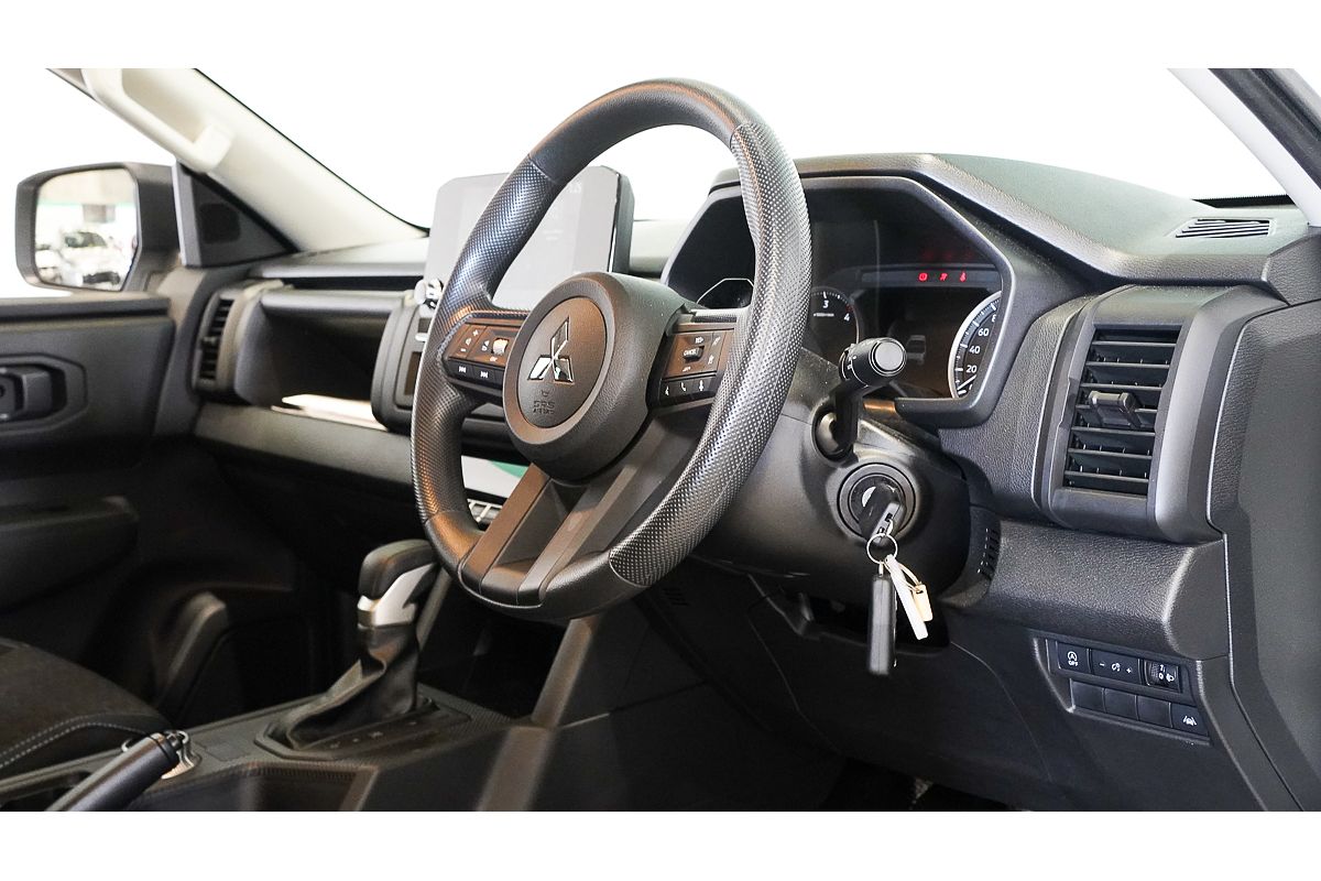 2024 Mitsubishi Triton GLX+ MV 4X4