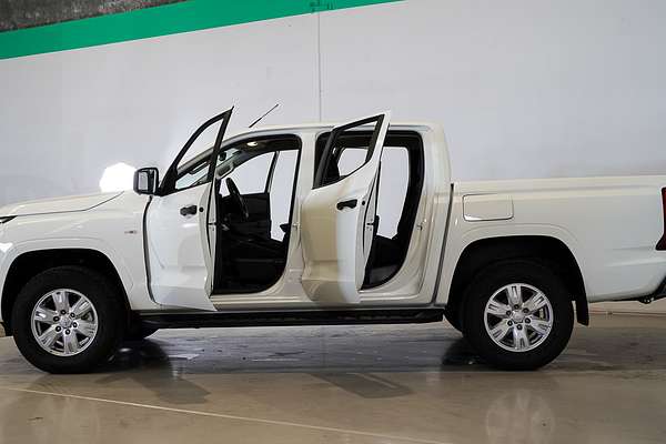 2024 Mitsubishi Triton GLX+ MV 4X4