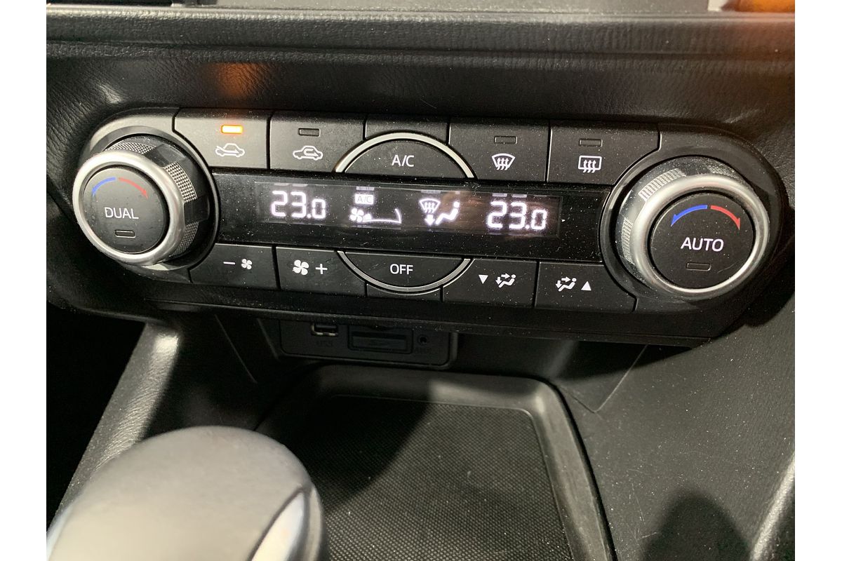 2017 Mazda 3 SP25 BN Series